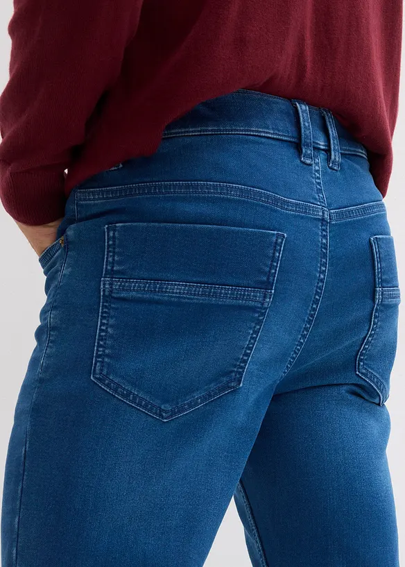 Joggerjeans med skön midja och Classic Fit, Straight, bonprix