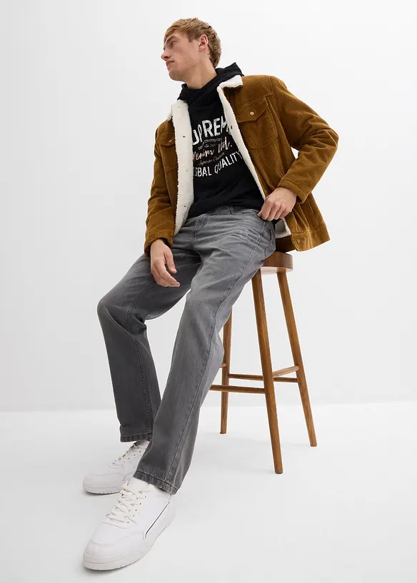 Jeans i Regular Fit Jeans av ren bomull med skön midja, Straight, bonprix