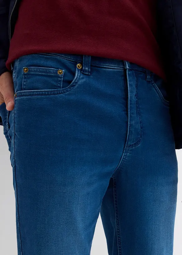 Joggerjeans med skön midja och Classic Fit, Straight, bonprix