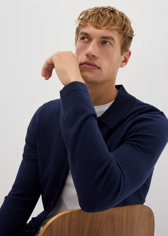 Finstickad cardigan med merinoull, smal passform, bonprix