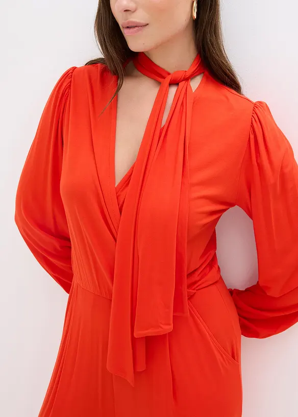 Jumpsuit i följsam viskosmix, bonprix