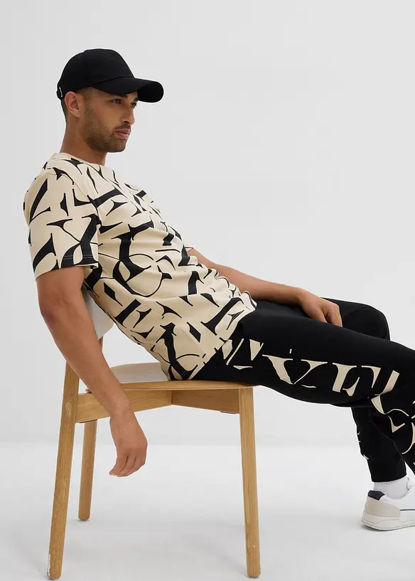 T-shirt i tjockt material av ekologisk bomull, bonprix