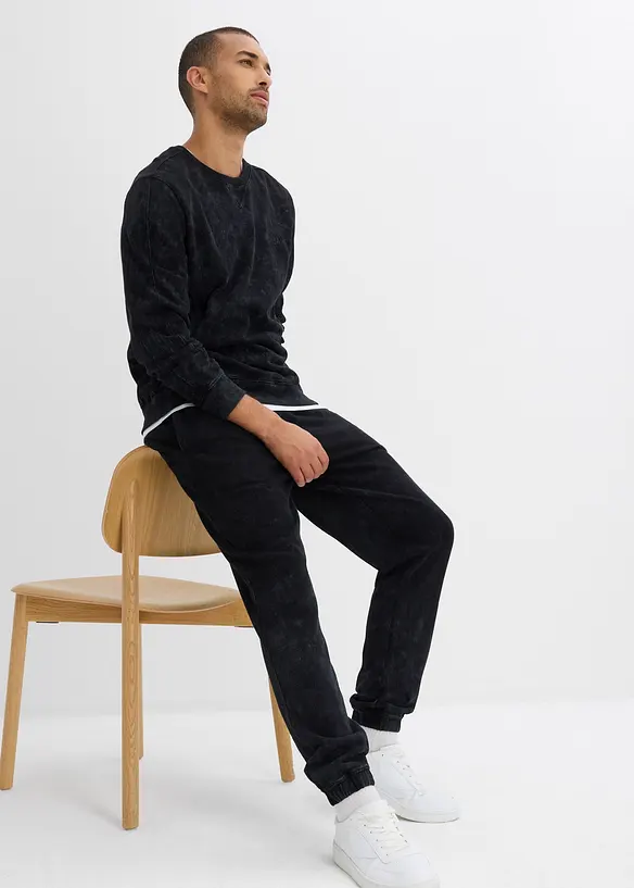 Sweatbyxa med tvättade effekter, av ekologisk bomull, Loose Fit, bonprix