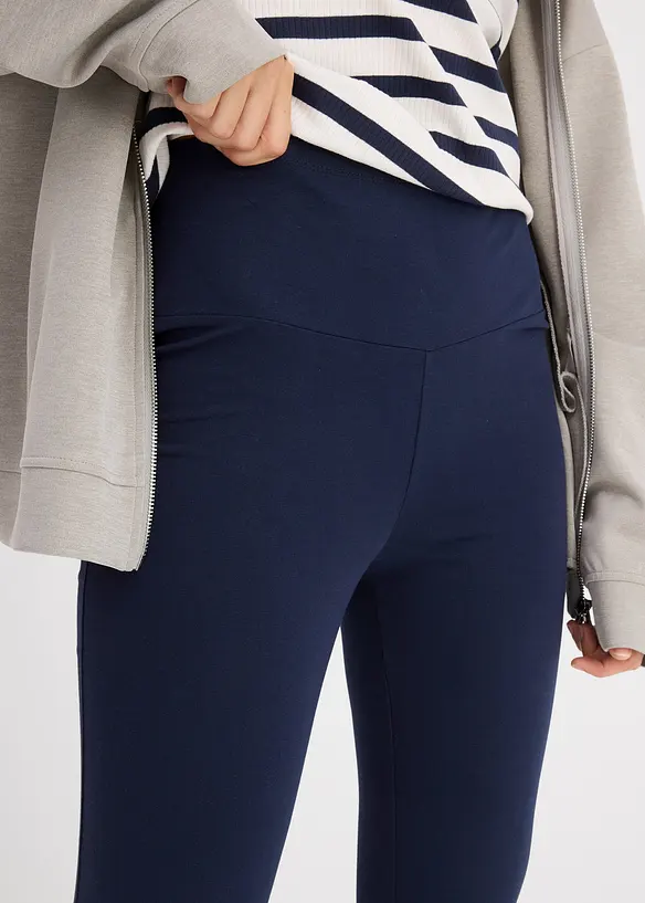 Byxa med utsvängda ben i stretchig bomullsmix, bonprix