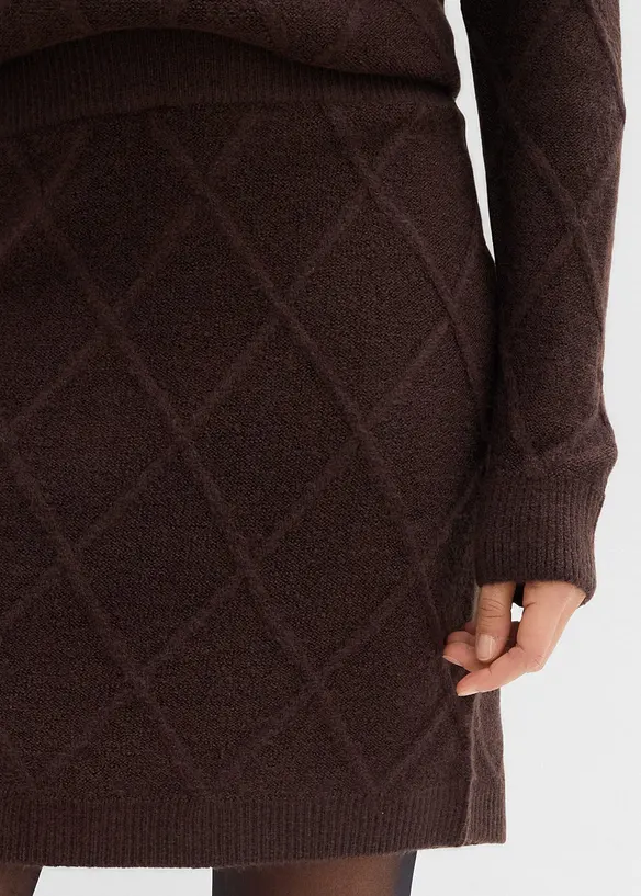 Stickad kjol med flätmönster, bonprix