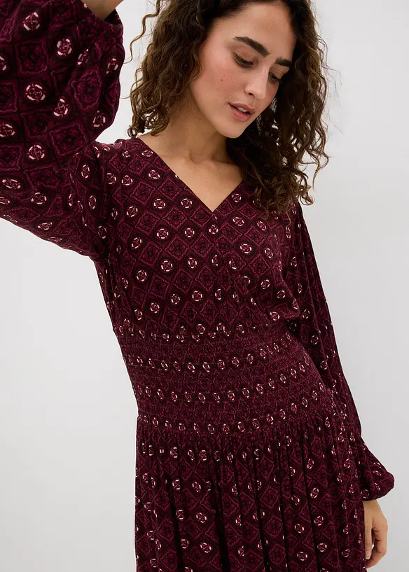 Miniklänning i följsam viskos, bonprix