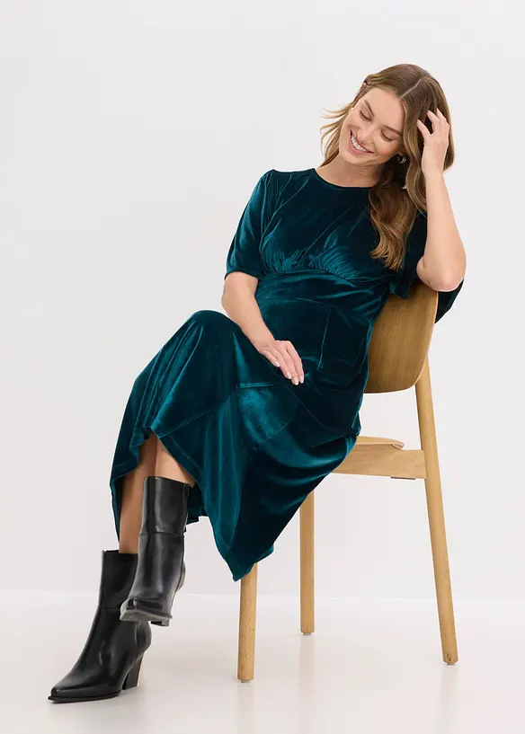 Midiklänning av mjuk sammet, bonprix