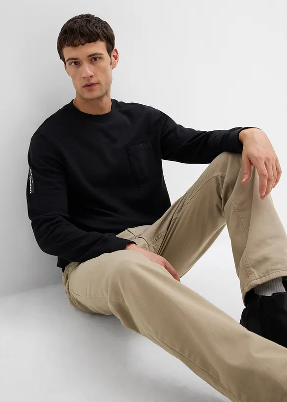 Sweatshirt med bröstficka av ekologisk bomull, bonprix