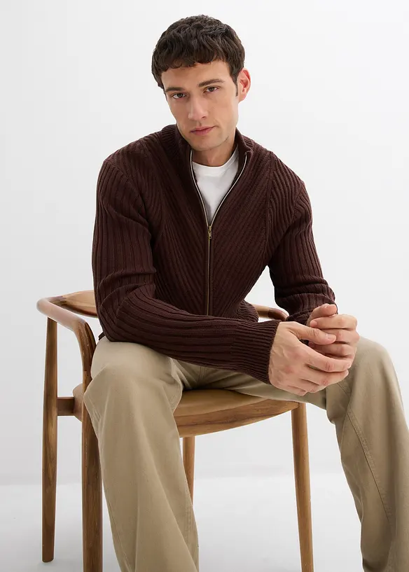 Ribbstickad kofta av bomullsmix, bonprix