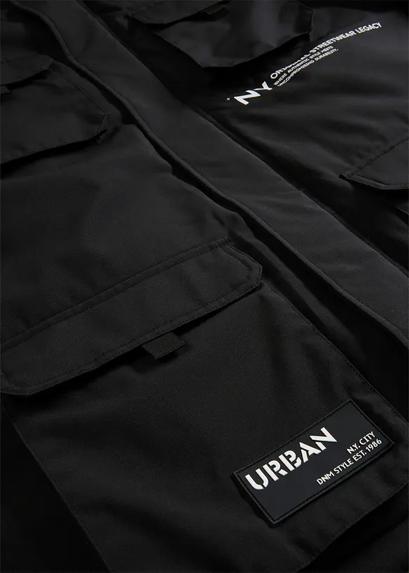 Vadderad jacka med sportiga detaljer, bonprix