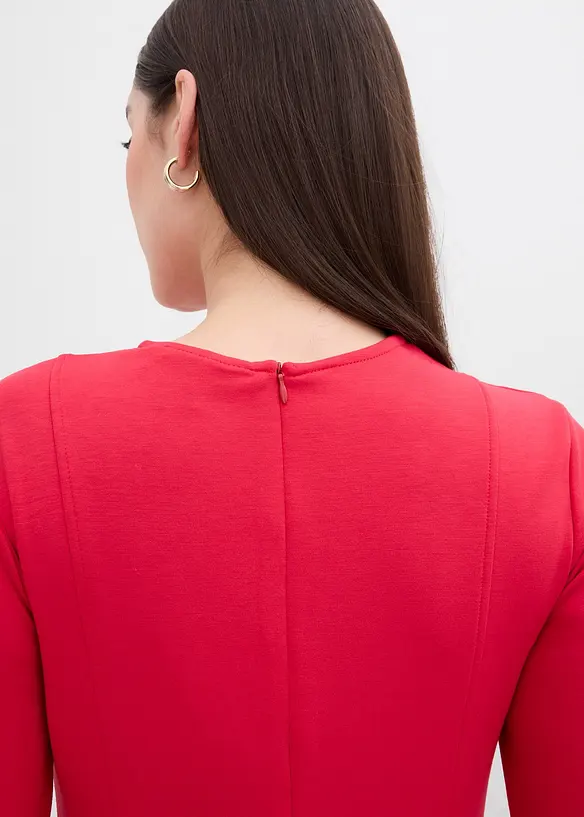 Jerseyklänning i böljande viskosmix, bonprix