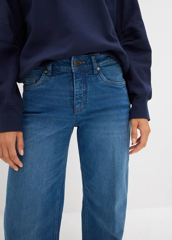 Jeans i Straight modell med ekologisk bomull och Mid Waist, bonprix
