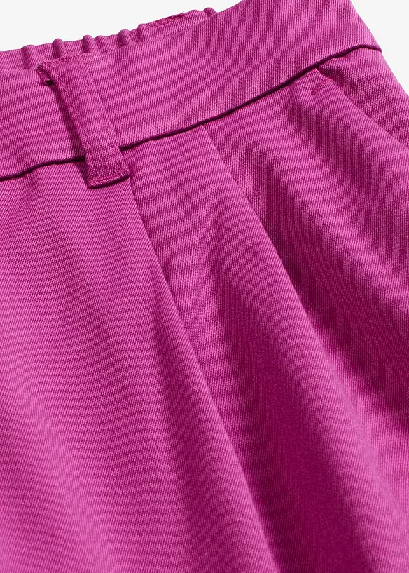 Kritstrecksrandig byxa med vida ben, bonprix