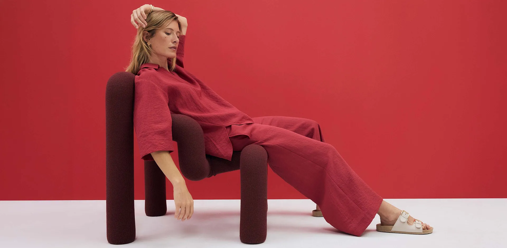 Dam - Culottebyxa i b&ouml;ljande viskosmix - k&ouml;rsb&auml;rsr&ouml;d