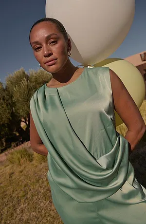 Dam - Jumpsuit i glänsande satin - pastellgrön