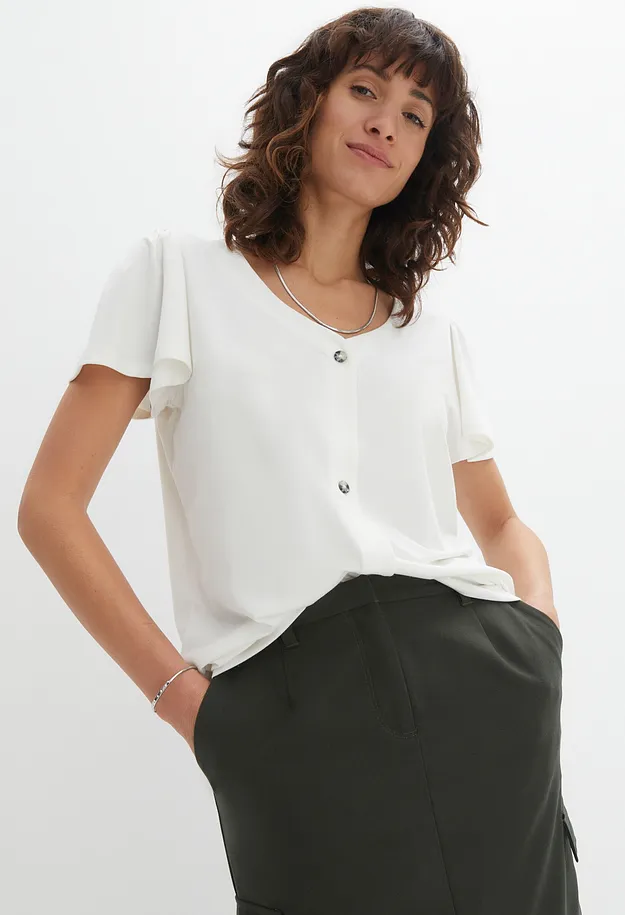 Trendigt - Topp med knappsl&aring; - ullvit