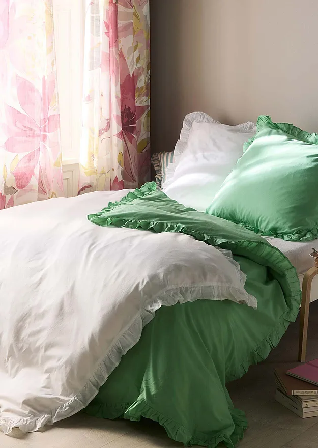 Hem - P&aring;slakanset med rysch - salvia