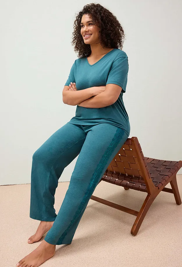 Dam - Pyjamas med viskos och spets - peppargr&ouml;n