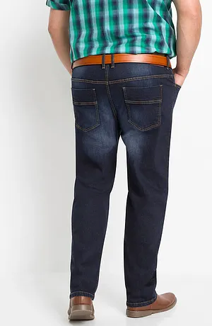 Regular Fit stretchjeans med kraftig tvätt