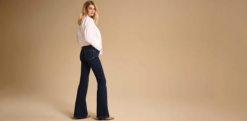 Dam - Kläder - Jeans - Bootcut & Flared Jeans