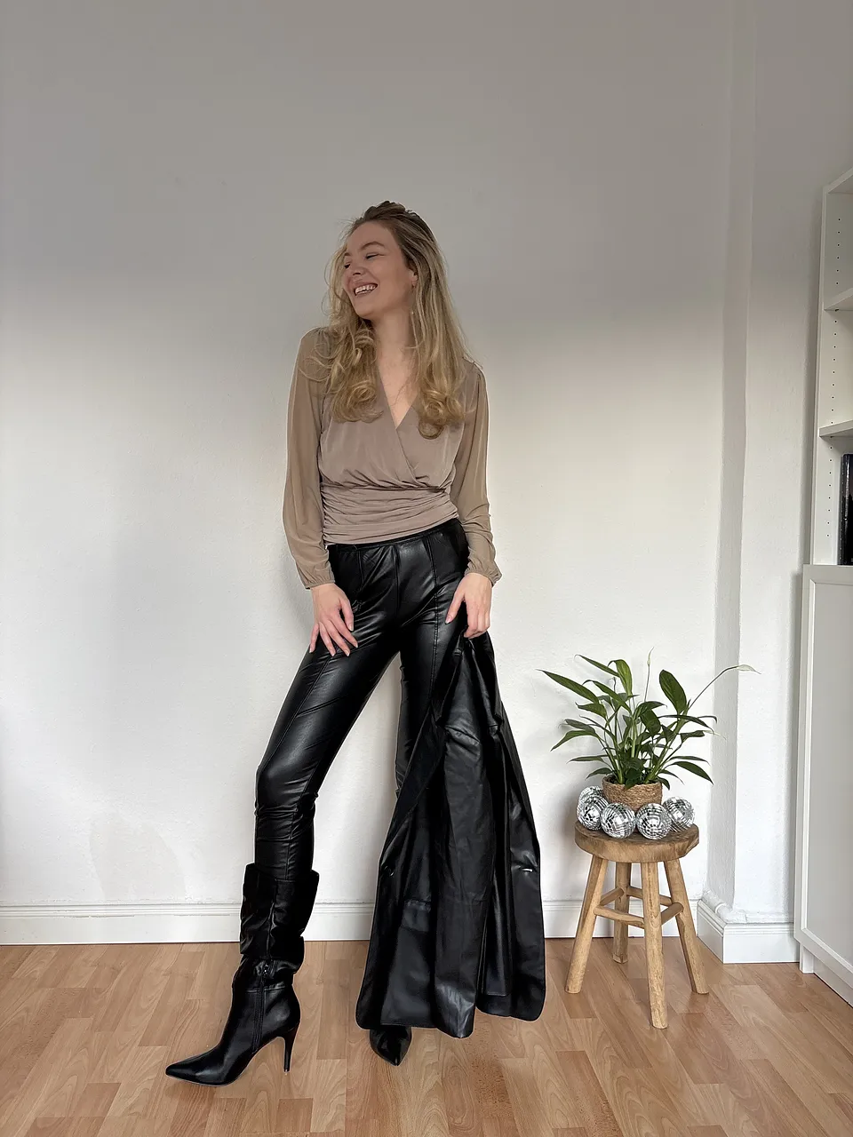 Dam - Kl&auml;der - Shirts & toppar - L&aring;ng&auml;rmade T-shirts