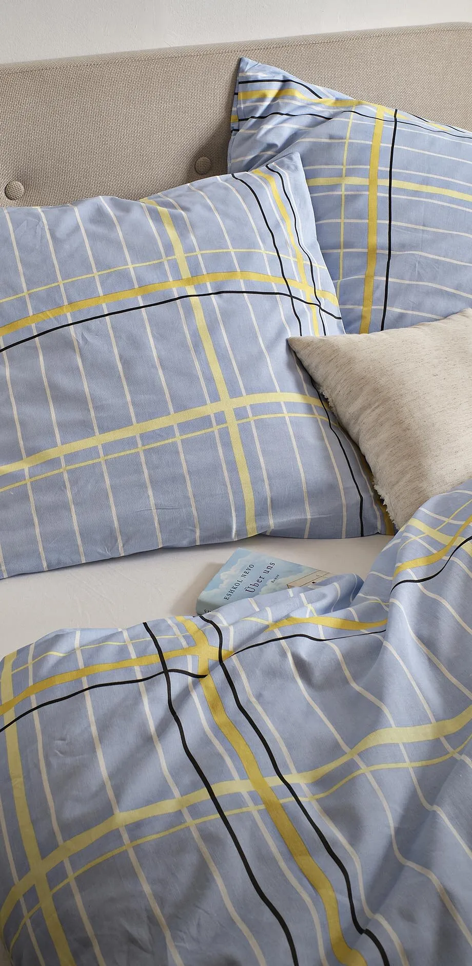 Rutiga s&auml;ngkl&auml;der.

