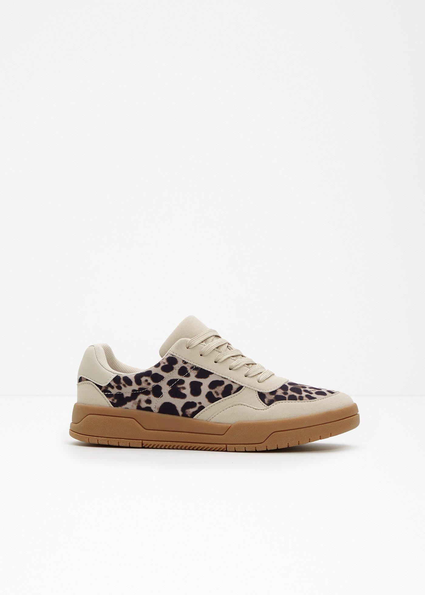 bonprix – Sneakers med djurmönstrade detaljer