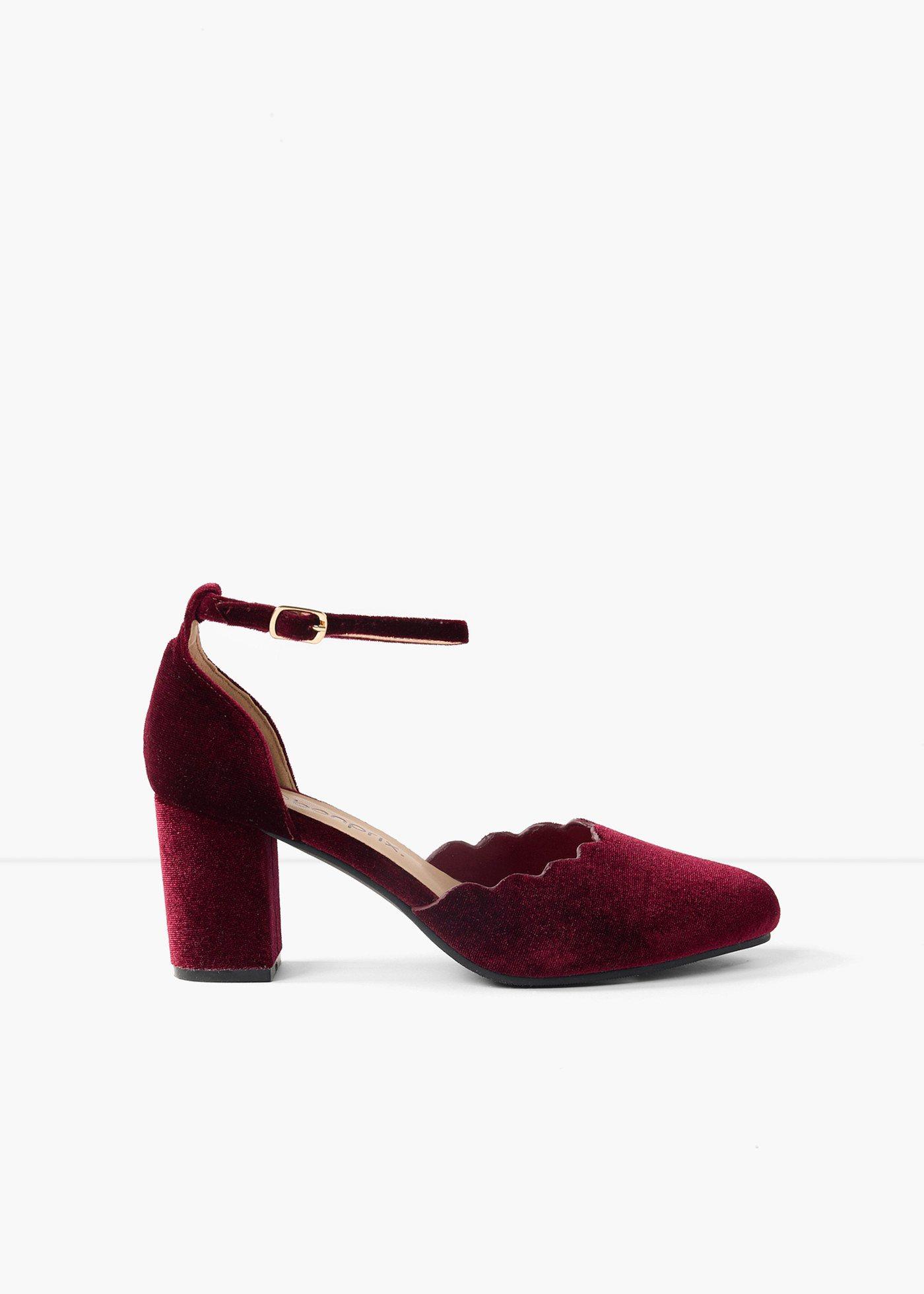 bonprix – Pumps med remmar och blockklack