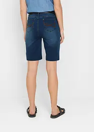 Extra stretchiga jeansbermudas, bonprix