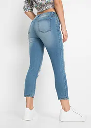 Korta stuprörsjeans med destroyed-look, bonprix