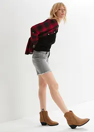 Stretchiga jeansshorts, Mid Waist, bonprix