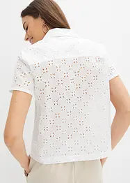 Moderiktig blus med hålbroderi, bonprix
