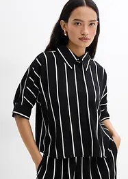 Kortärmad blus i kräppat material med struktur, bonprix