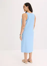 Mellanlång klänning i mjukt, ribbstickat material, bonprix