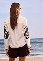 Blus med broderi av mjuk viskosmix, bonprix