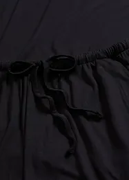 Oversizepyjamas med shorts av mjuk modal, bonprix