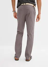 Stretchiga chinos med bekvämt snitt och skärp, normal passform, raka ben, bonprix