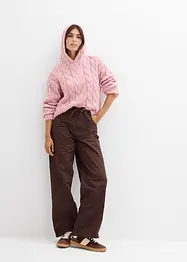 Stickad tröja med flätstickning och huva, bonprix