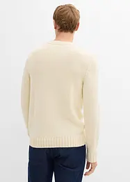 Grovstickad tröja med flätmönster, bonprix