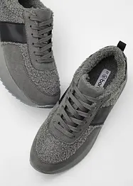 Sneakers med platåsula, bonprix