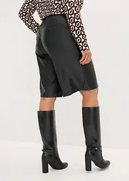 Bermudas i skinnimitation, bonprix