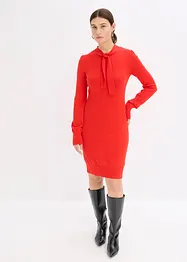 Stickad klänning i mjuk viskosmix, bonprix