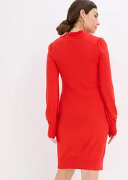 Stickad klänning i mjuk viskosmix, bonprix