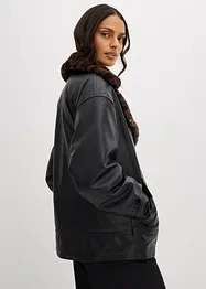 Jacka i skinnimitation med leopardmönstrad fuskpäls, bonprix