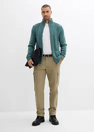 Grovstickad cardigan med flätmönster, bonprix