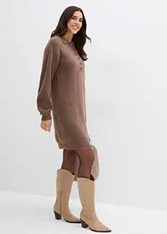 Stickad klänning med knappslå, bonprix