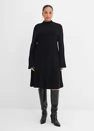 Stickad klänning med A-linje av viskosmix, bonprix