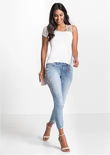 Jeans med broderi, bonprix