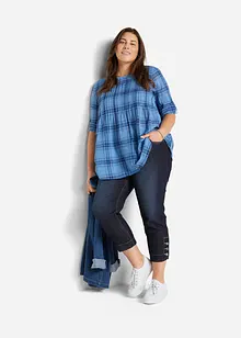 Korta jeans med medelhög midja, smal passform, bonprix