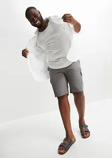 Cargobermudas i mikrofiber av återvunnen polyester med bekvämt snitt, normal passform, bonprix